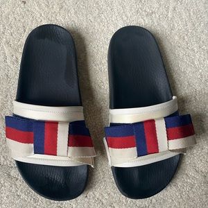 GUCCI leather/fabric bow slides - size 37